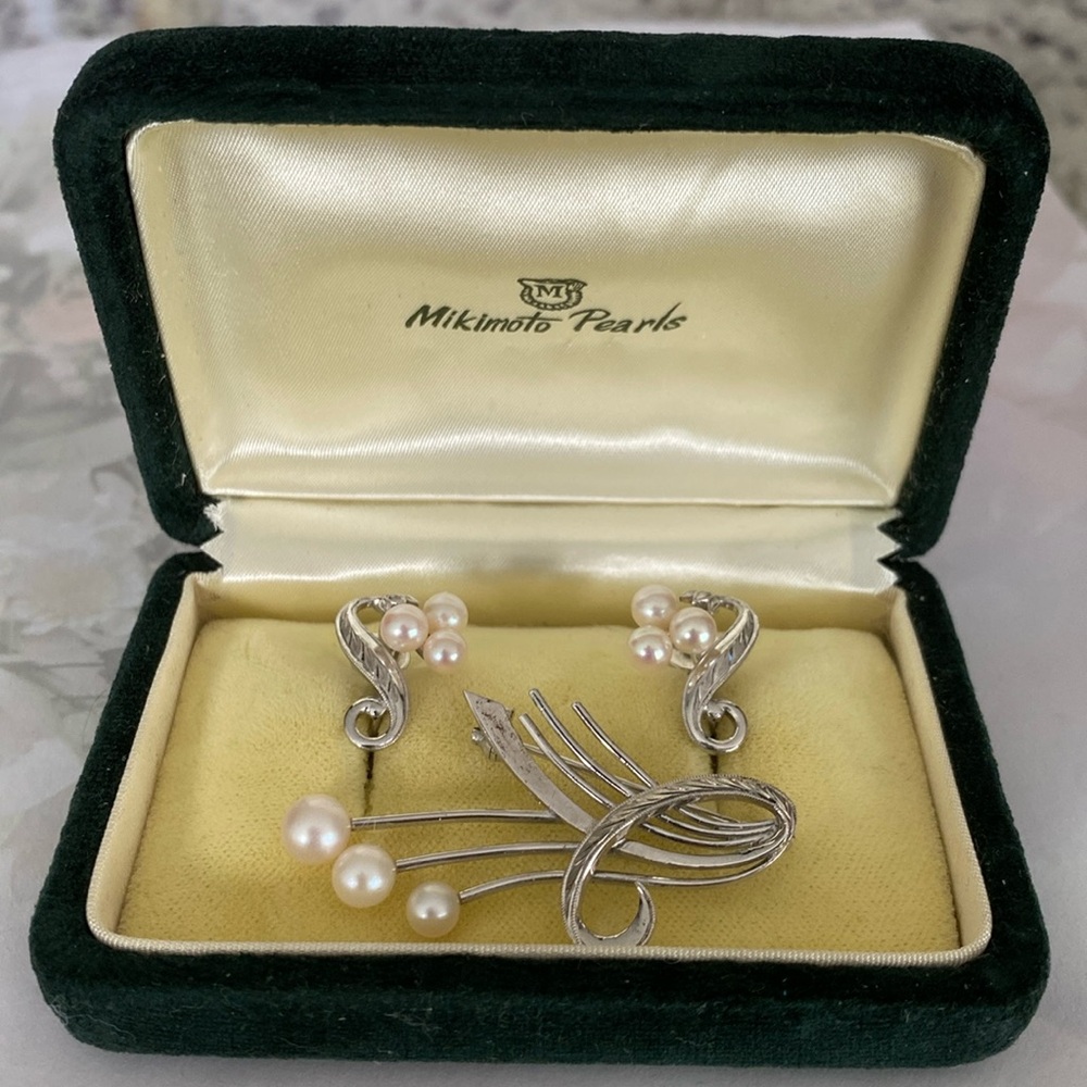Mikimoto Exquisite Sterling Silver/9 Lustrous Japanese Pearls Brooch & Earrings!